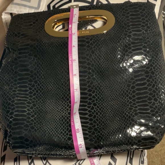 MICHAEL Michael Kors Black and Gold Shoulder Bag - Picture 8 of 10